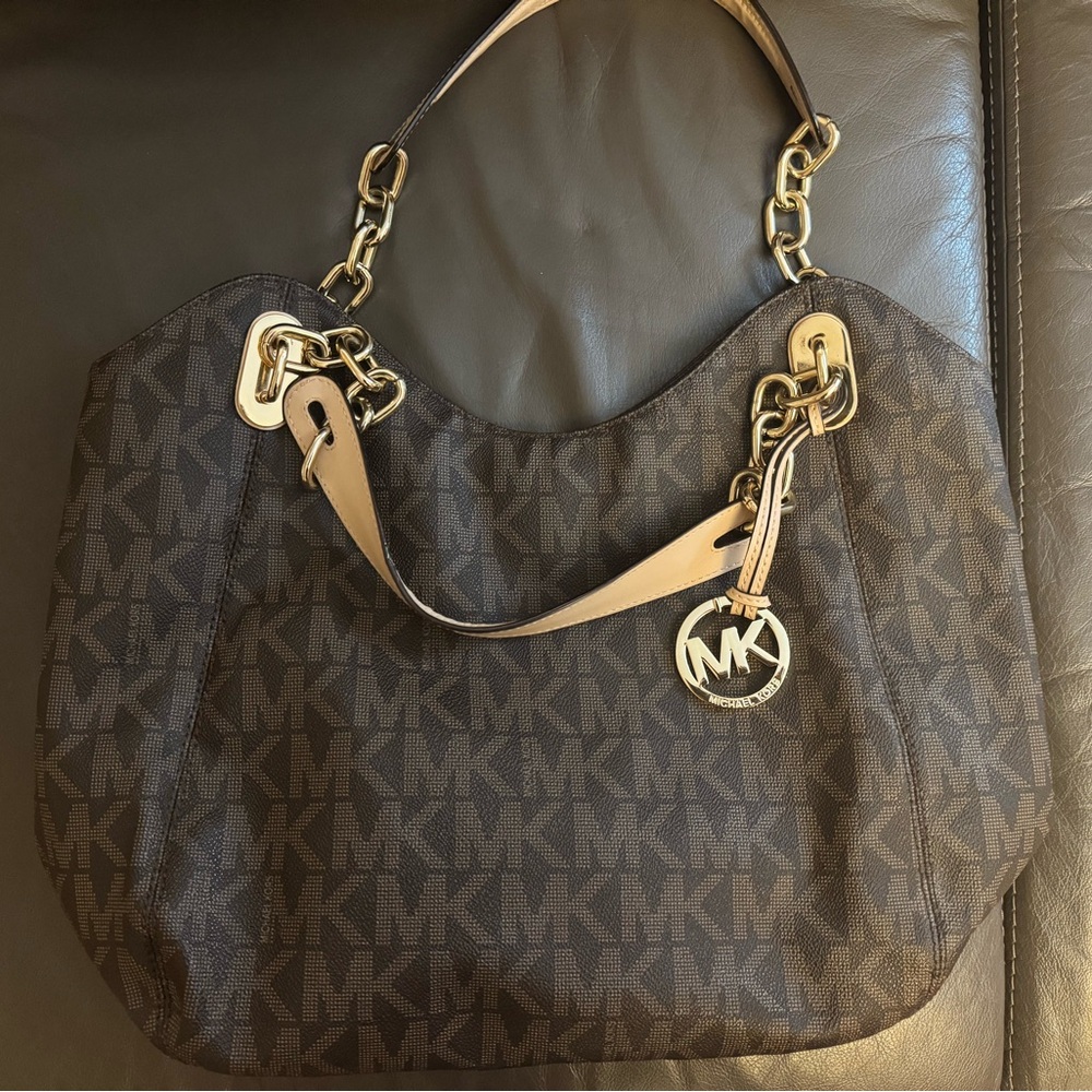 Michael Kors Jet Set Large Shoulder Bag